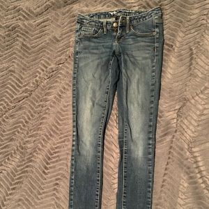 Low rise skinny jean